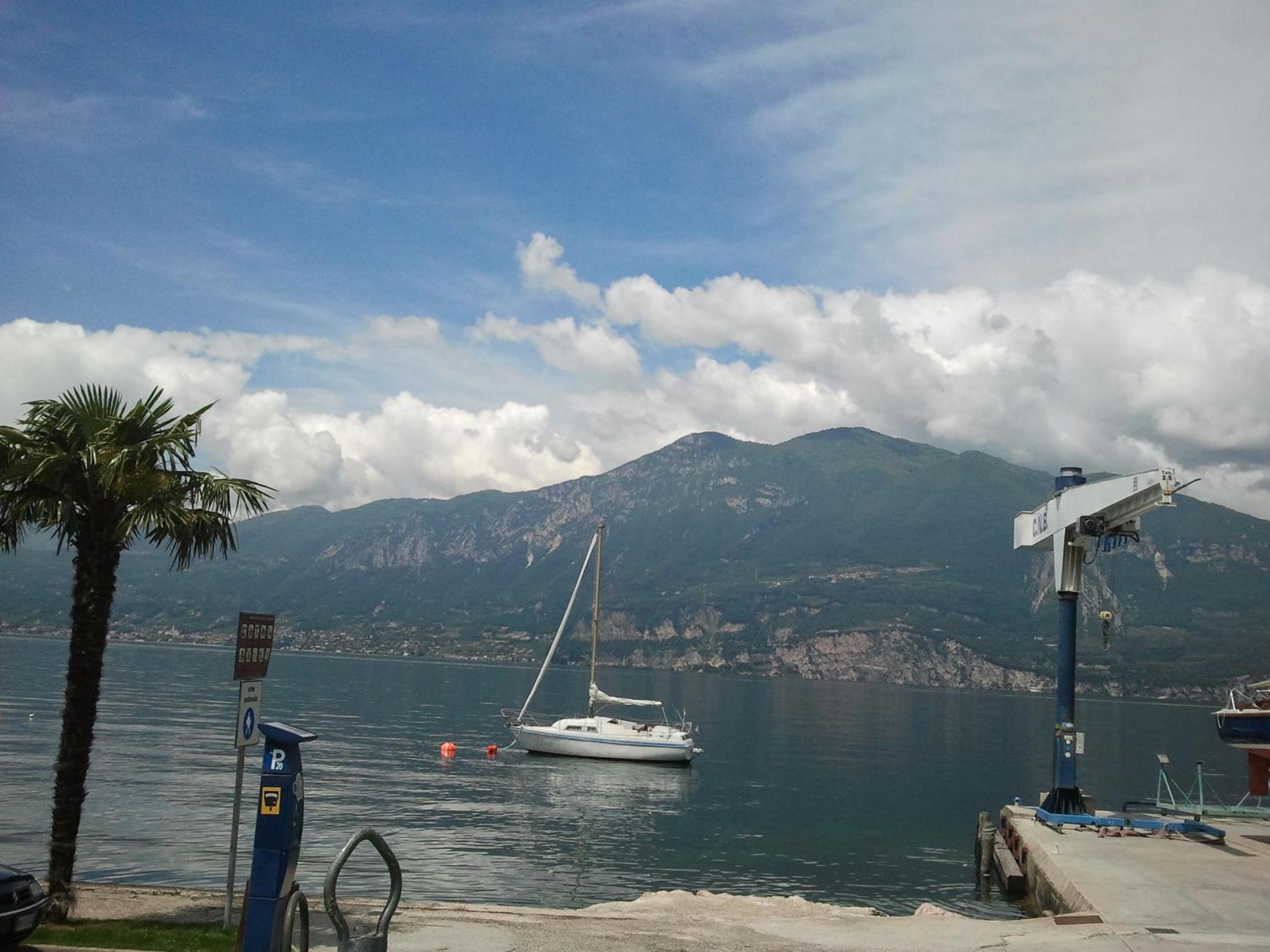 Hotel Danieli La Castellana Lago Di Garda Brenzone sul Garda Exterior foto
